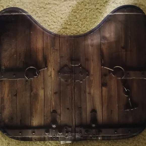 Wooden Door-4pcs (Shower Curtain/Bath Rug/U-Shape Mat/Toilet Cover)-(New Cond.) - Picture 10 of 14